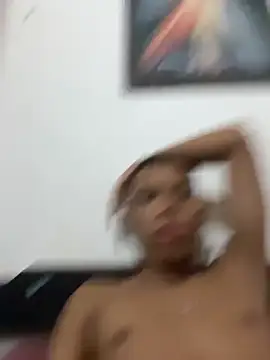 Alvarozzxv online show from 22, 11, 2025