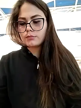 Snapshot of Vale_Saenzz chatting on 11, 2, 2025 Vale Saenzz online show from 11, 2, 2025