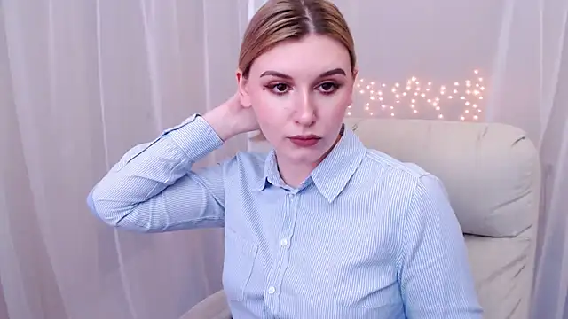 Snapshot of Freya_Celestial chatting on 2, 3, 2025 Freya Celestial online show from 2, 3, 2025