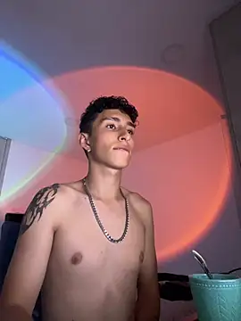 iKrofur online show from 4, 2, 2025