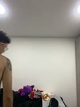 iKrofur online show from 10, 3, 2025