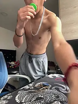 iKrofur online show from 20, 3, 2025