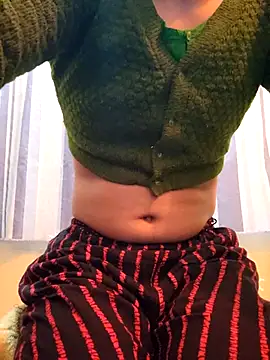 Aliyah Binte online show from 28, 2, 2025