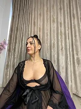 RaisaSalvi online show from 6, 2, 2026