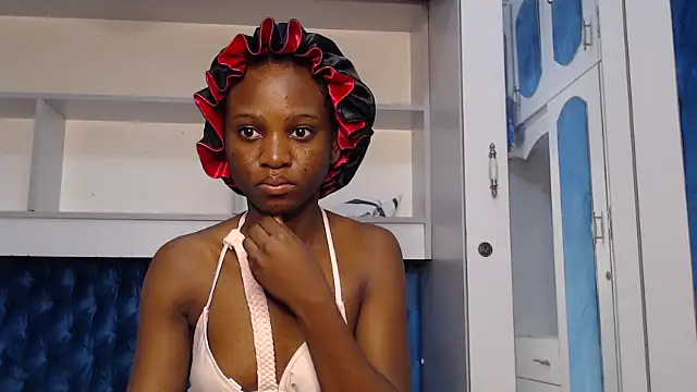 YoungDiva69 online show from 28, 10, 2025