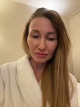 Sweet Pussy2024 online show from 28, 2, 2025