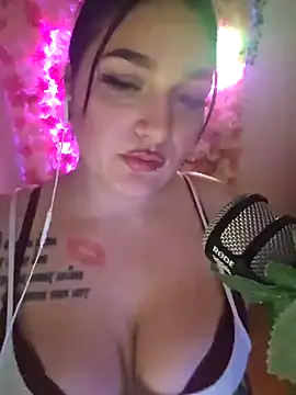 Snapshot of Jinyxx3 chatting on 23, 2, 2025 Jinyxx3 online show from 23, 2, 2025