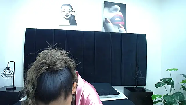 CamiilaReyes online show from 10, 1, 2026