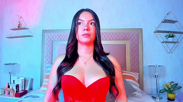 Snapshot of ElhaThomson chatting on 13, 3, 2025 ElhaThomson online show from 13, 3, 2025