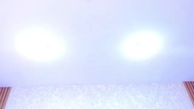 Snapshot of ElhaThomson chatting on 7, 11, 2025 ElhaThomson online show from 7, 11, 2025