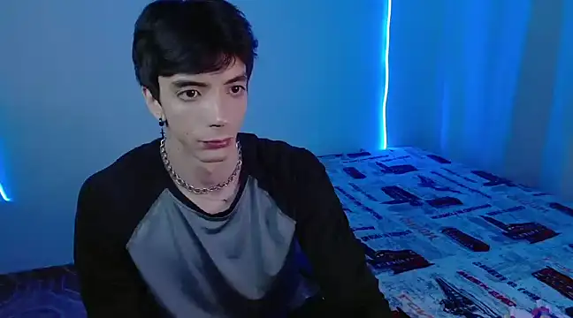 H3ll B0I online show from 7, 2, 2025