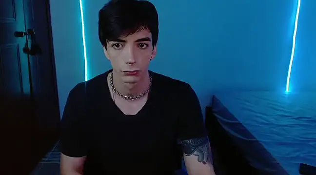 H3ll B0I online show from 12, 3, 2025