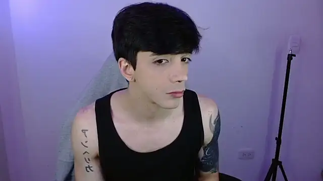 H3ll B0I online show from 25, 3, 2026