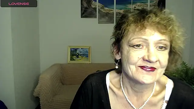 SexyGrandma  online show from 8, 2, 2025