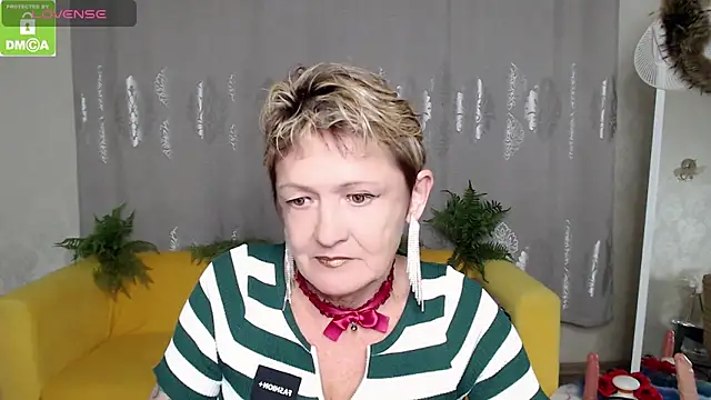 Snapshot of SexyGrandma_ chatting on 29, 11, 2025 SexyGrandma online show from 29, 11, 2025