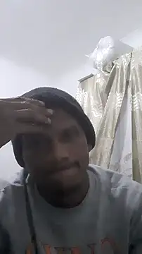 Snapshot of diablok1705 chatting on 2, 10, 2025 diablok1705 online show from 2, 10, 2025