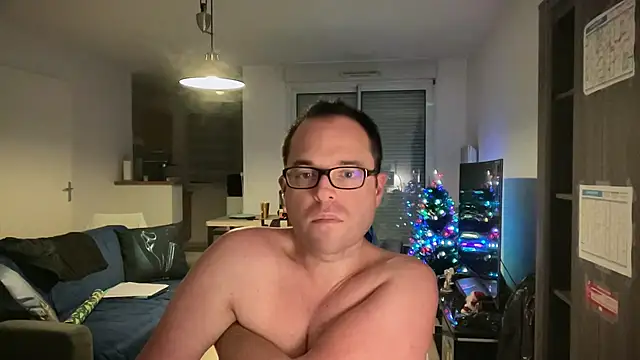 Funnyjul31 online show from 14, 12, 2025