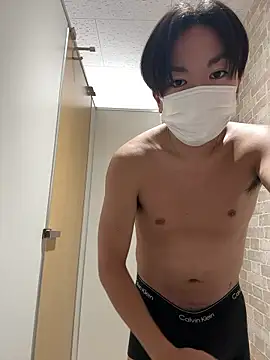 Snapshot of RUKI042 chatting on 15, 10, 2025 RUKI042 online show from 15, 10, 2025