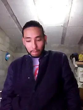 Snapshot of Miguelmxss chatting on 31, 1, 2025 Miguelmxss online show from 31, 1, 2025