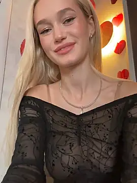 Snapshot of KristinaDane chatting on 5, 3, 2025 KristinaDane online show from 5, 3, 2025