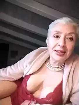 divinaerotica online show from 21, 2, 2025