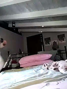 divinaerotica online show from 23, 2, 2026