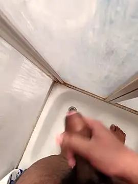 Heavy Daddyy online show from 15, 3, 2025