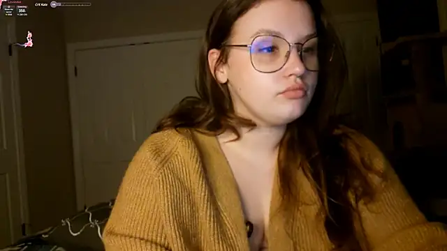 Snapshot of MrsJess chatting on 12, 3, 2025 MrsJess online show from 12, 3, 2025