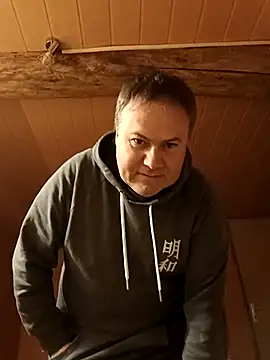 Pourleplasirs online show from 7, 3, 2025