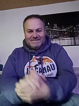 Pourleplasirs online show from 11, 11, 2025