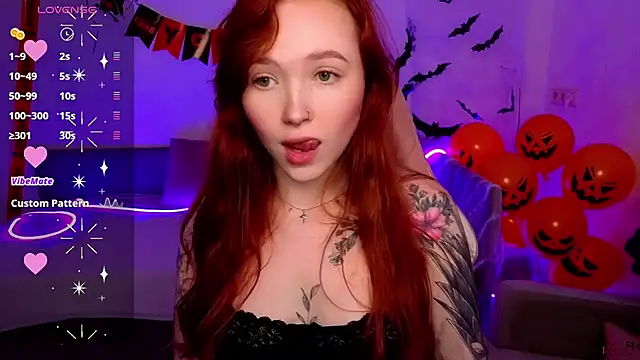 Maya Light online show from 8, 11, 2025