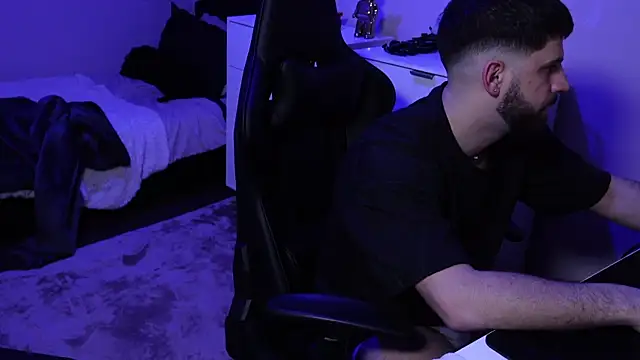 lucas kazimm online show from 21, 2, 2025