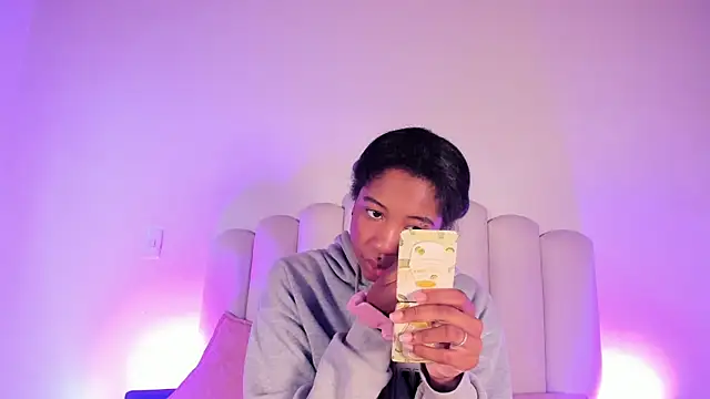 Zaira Rose  online show from 15, 11, 2025