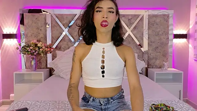 AliDiaz  online show from 23, 11, 2025