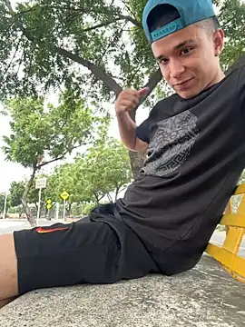 Snapshot of arevalo1124 chatting on 18, 11, 2025 arevalo1124 online show from 18, 11, 2025