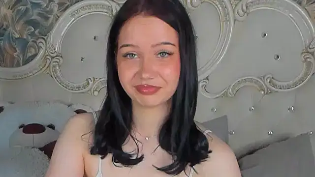 Snapshot of EvansLover chatting on 6, 2, 2025 EvansLover online show from 6, 2, 2025