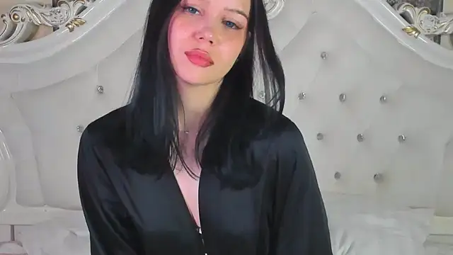 Snapshot of EvansLover chatting on 8, 2, 2025 EvansLover online show from 8, 2, 2025