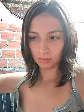 Maiden-Hot online show from 28, 10, 2025