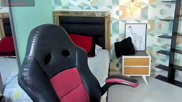 CALANTHELOVE1 online show from 13, 1, 2026