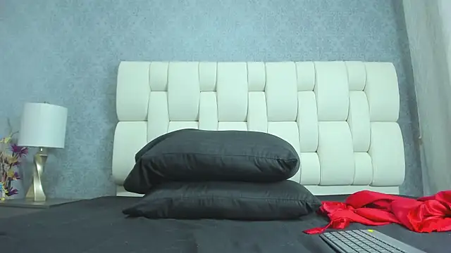 Snapshot of amanda29 chatting on 23, 10, 2025 amanda29 online show from 23, 10, 2025