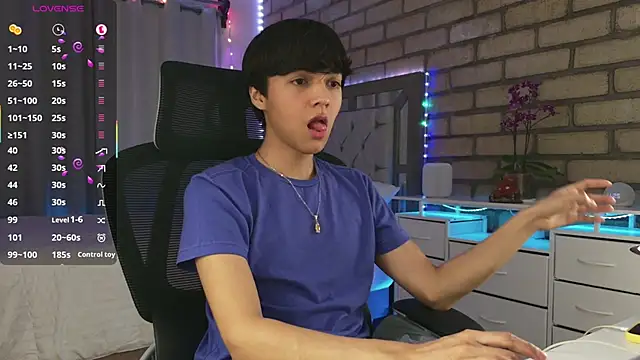 Snapshot of biel_biel chatting on 28, 2, 2025 biel biel online show from 28, 2, 2025