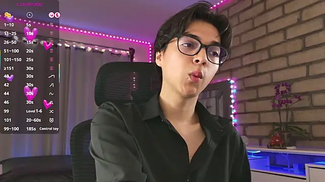 Snapshot of biel_biel chatting on 2, 3, 2025 biel biel online show from 2, 3, 2025