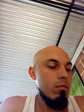 Snapshot of Jean18060 chatting on 8, 10, 2025 Jean18060 online show from 8, 10, 2025