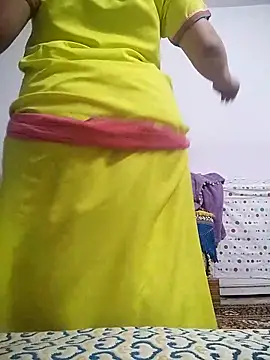 Snapshot of pora-34 chatting on 28, 10, 2025 pora-34 online show from 28, 10, 2025