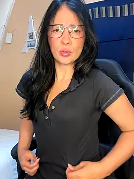 ValeriaVixen online show from 21, 10, 2025