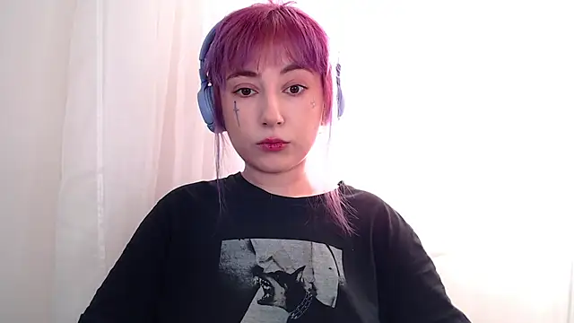 Snapshot of purplewitch chatting on 12, 2, 2026 purplewitch online show from 12, 2, 2026