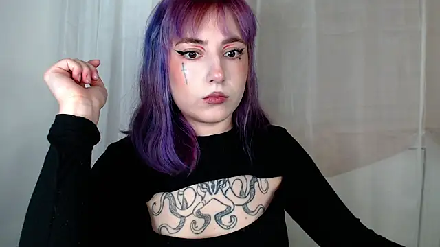 Snapshot of purplewitch chatting on 12, 2, 2026 purplewitch online show from 12, 2, 2026