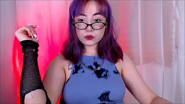 Snapshot of purplewitch chatting on 8, 3, 2026 purplewitch online show from 8, 3, 2026