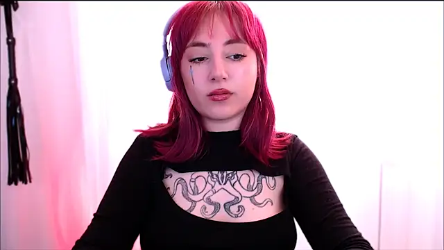 Snapshot of purplewitch chatting on 18, 3, 2026 purplewitch online show from 18, 3, 2026