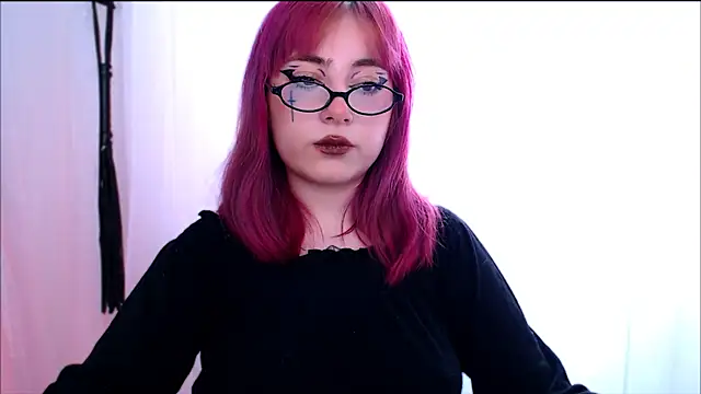 Snapshot of purplewitch chatting on 21, 3, 2026 purplewitch online show from 21, 3, 2026